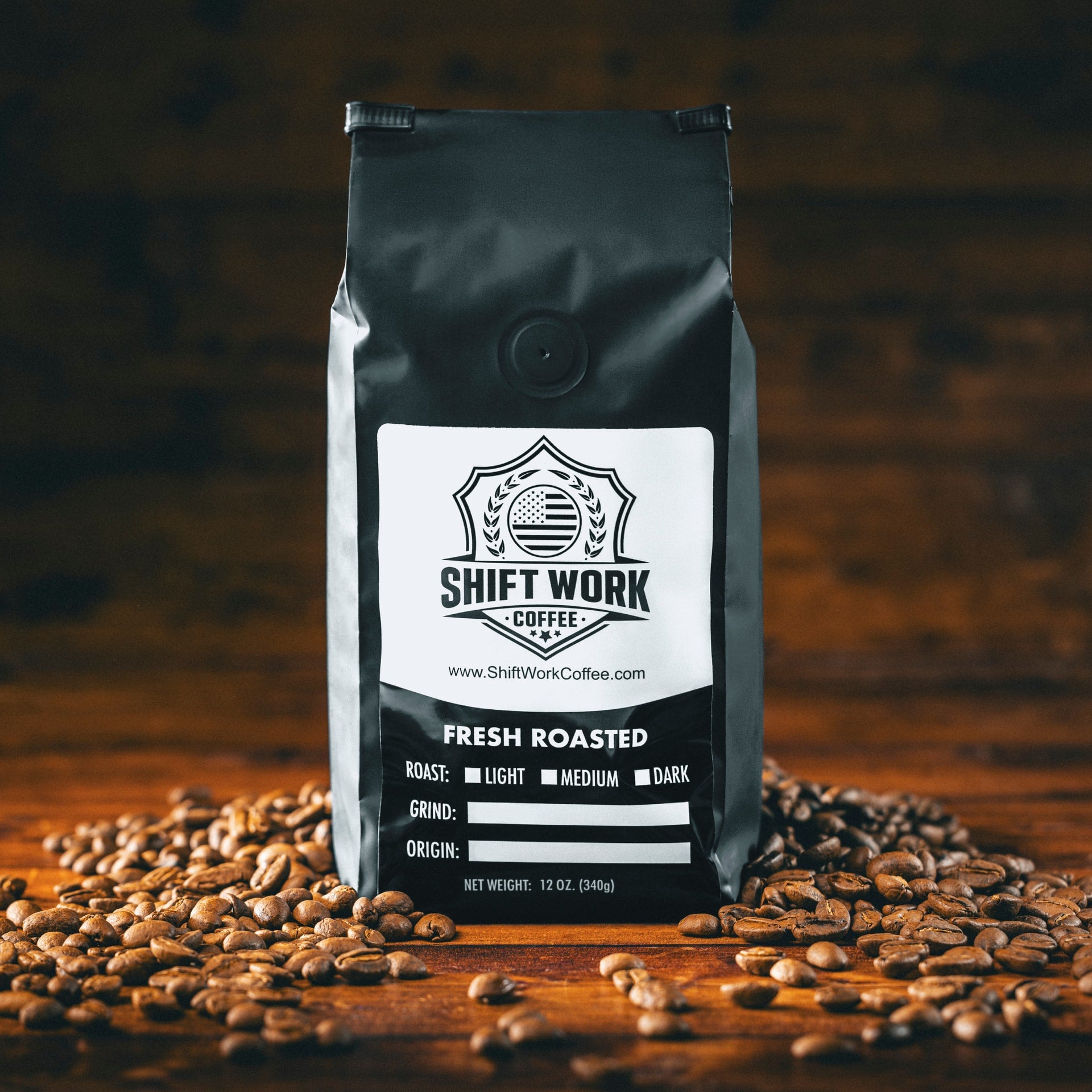 Blue Macaw Brazilian Santos Coffee Beans – Medium Roast – 2 Pounds (Two 1lb Bags) Fresh Roasted